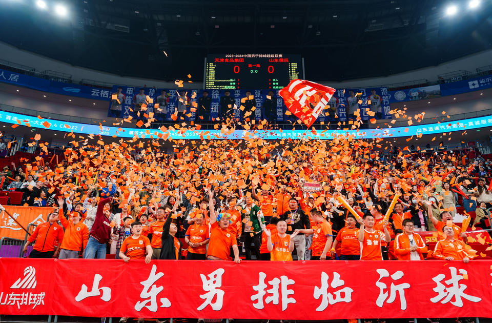 包含北京主场力克江苏，取得关键胜利的词条