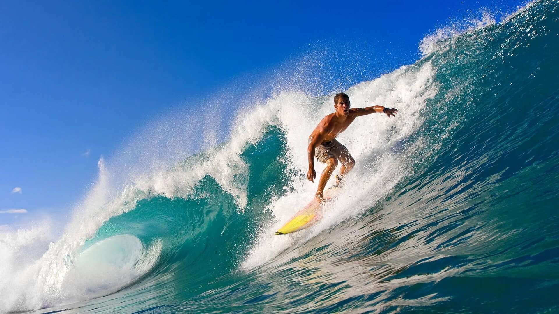 梅西焦点对战，费德勒与30激战雄鹿分钟，领先优势明显胜负难料！上演精彩一战